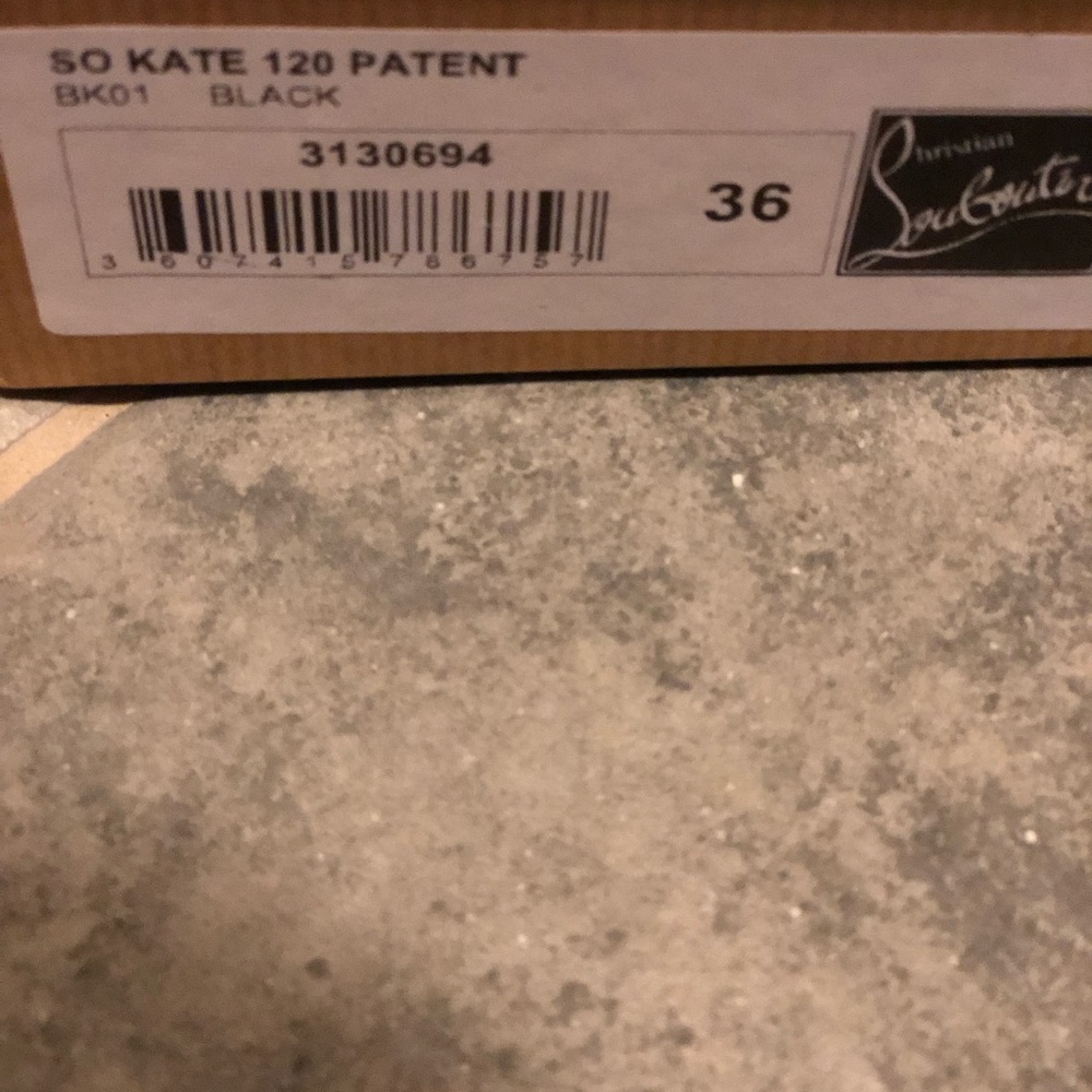 ‘So Kate’ Christian louboutin heels